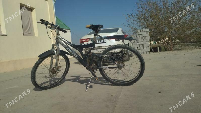 TIGIR 26 LYK - Bäherden - img 1