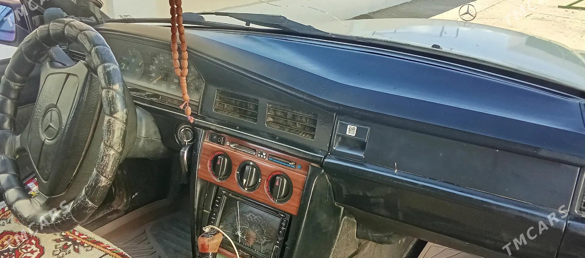 Mercedes-Benz 190E 1993 - 20 000 TMT - Türkmenabat - img 3