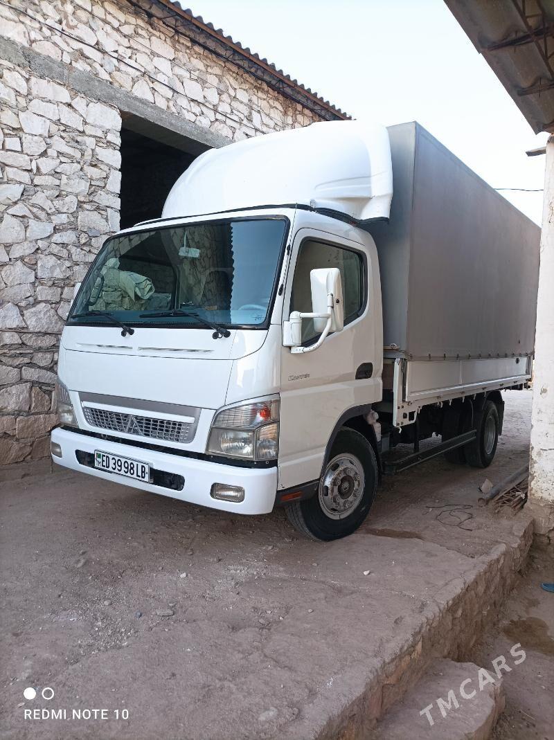 Mitsubishi Fuso 2015 - 420 000 TMT - Köýtendag - img 4
