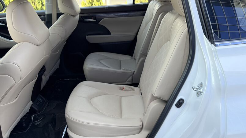 Toyota Highlander 2021 - 640 000 TMT - Ашхабад - img 6