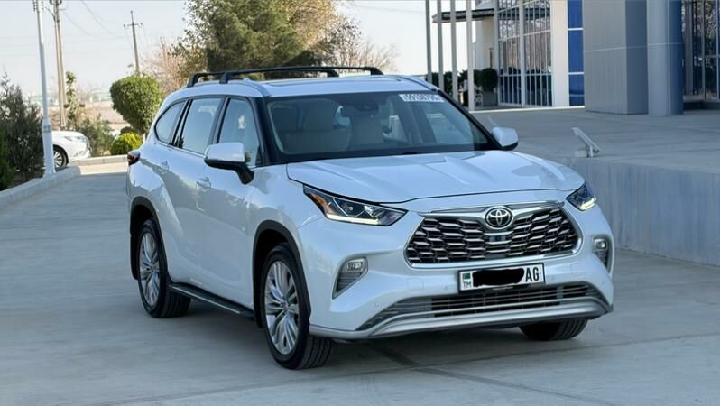 Toyota Highlander 2021 - 640 000 TMT - Ашхабад - img 2