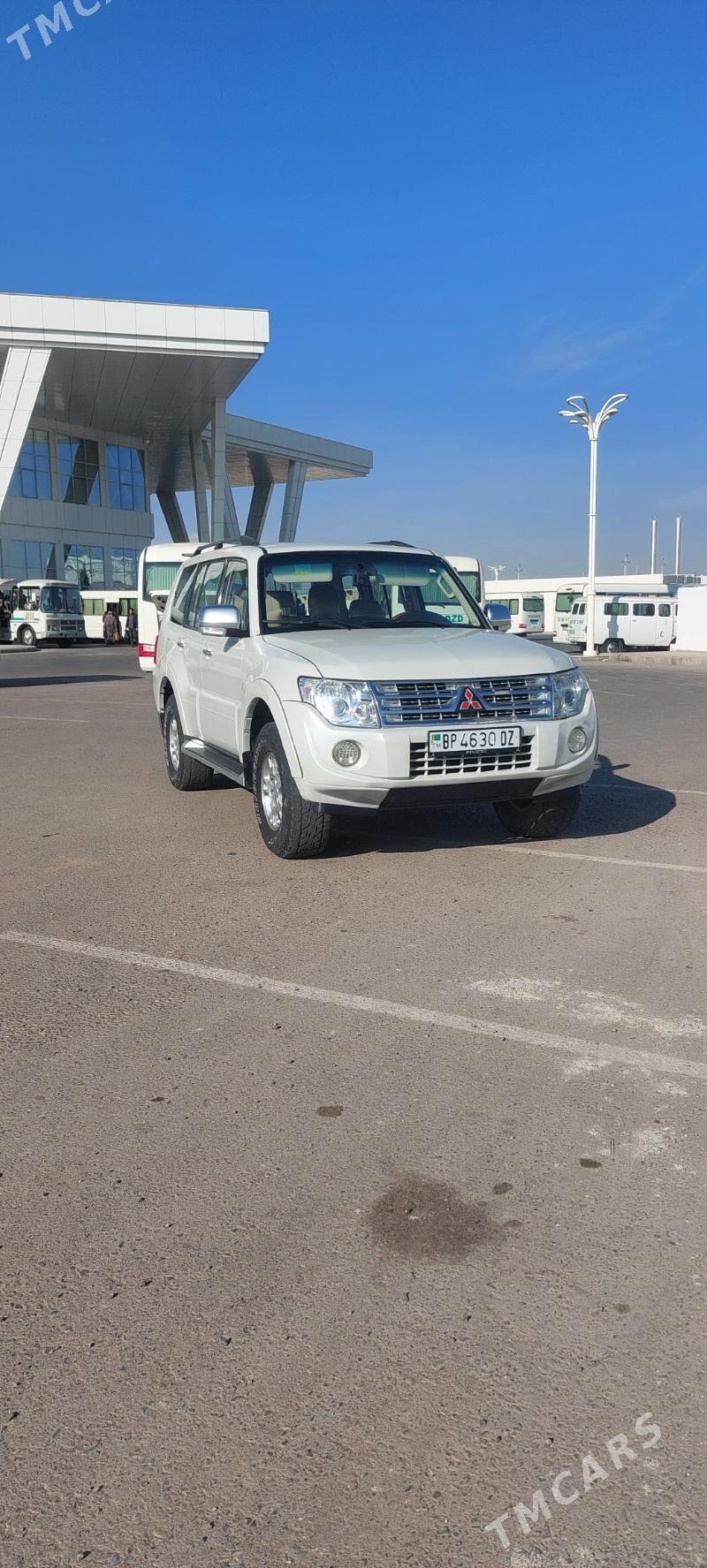 Mitsubishi Pajero 2008 - 190 000 TMT - Дашогуз - img 3