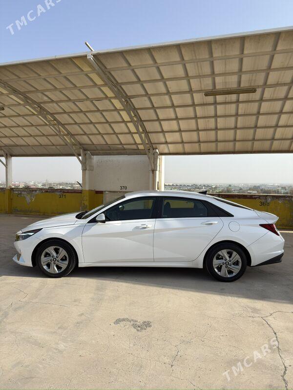 Hyundai Elantra 2021 - 260 000 TMT - Aşgabat - img 4