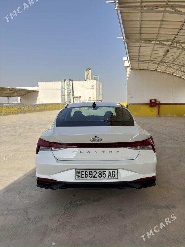Hyundai Elantra 2021 - 260 000 TMT - Aşgabat - img 3