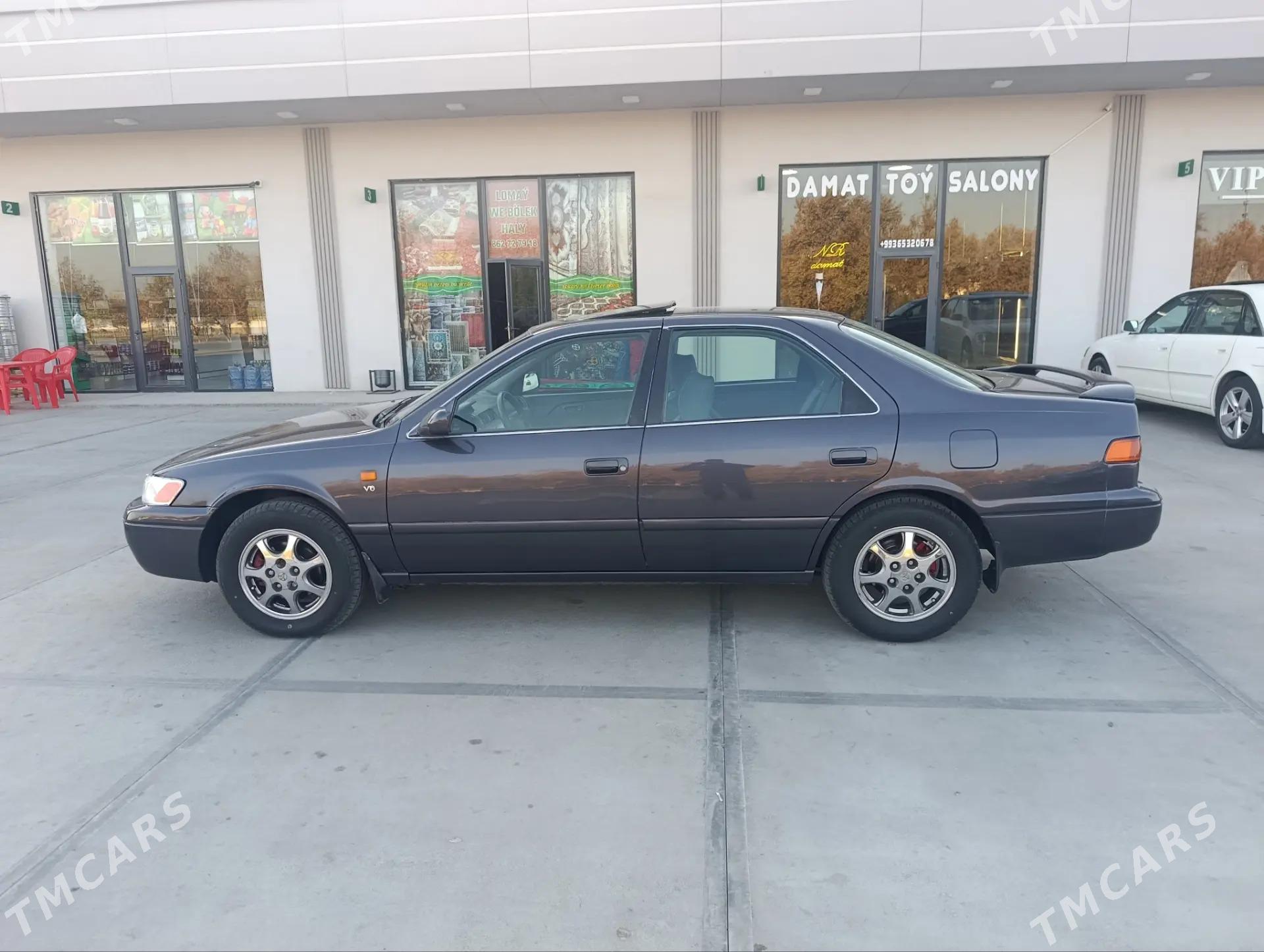 Toyota Camry 1999 - 150 000 TMT - Мары - img 8