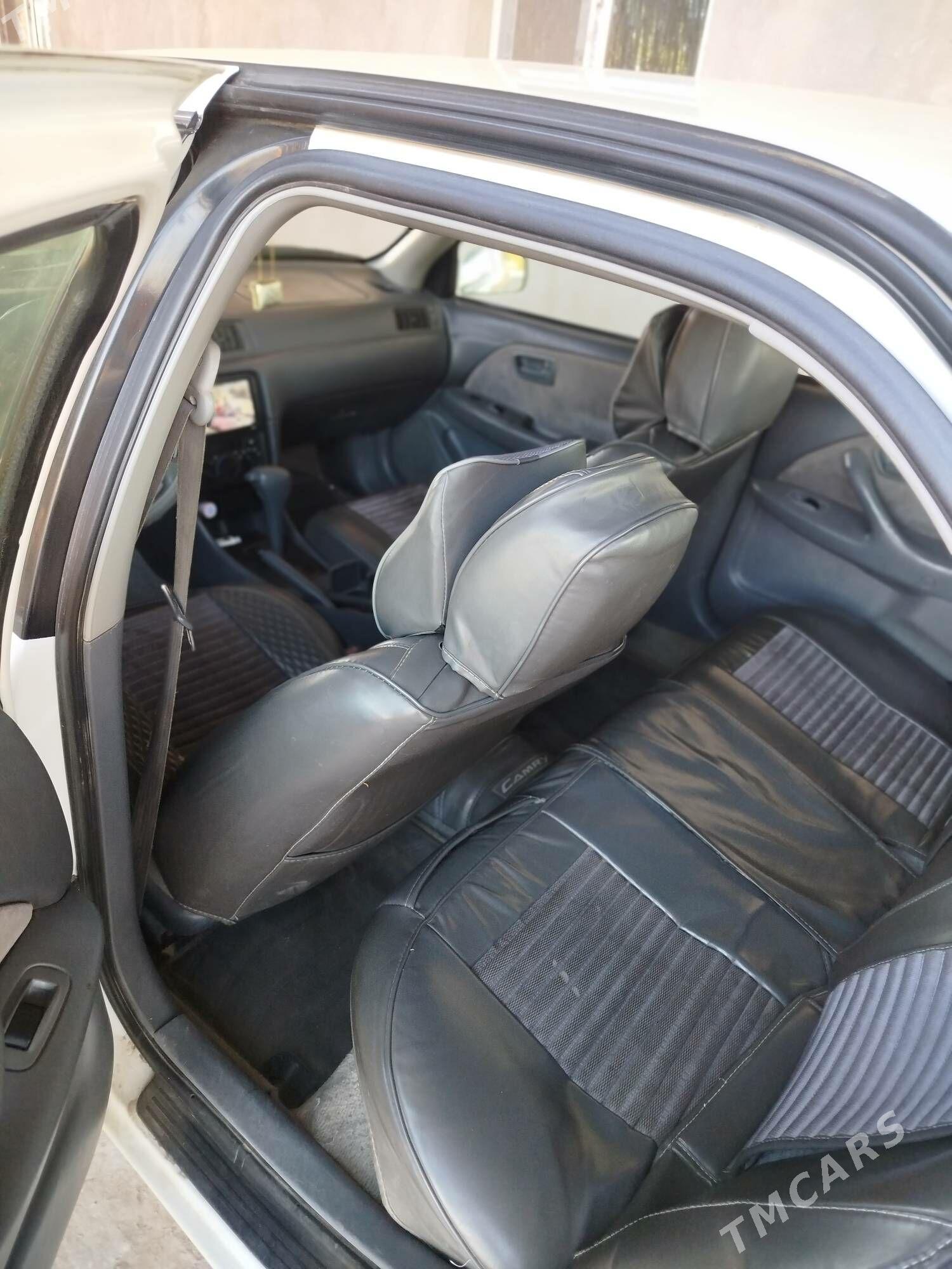 Toyota Camry 1998 - 140 000 TMT - Görogly (Tagta) - img 2