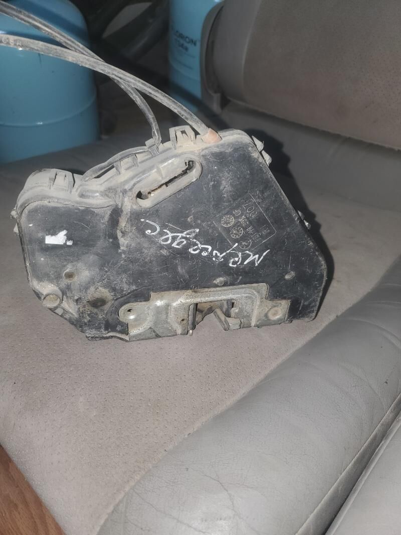 w203 zamok 600 TMT - Ашхабад - img 2