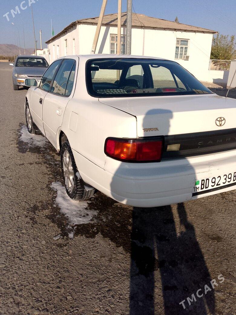 Toyota Camry 1994 - 90 000 TMT - Gyzylarbat - img 2