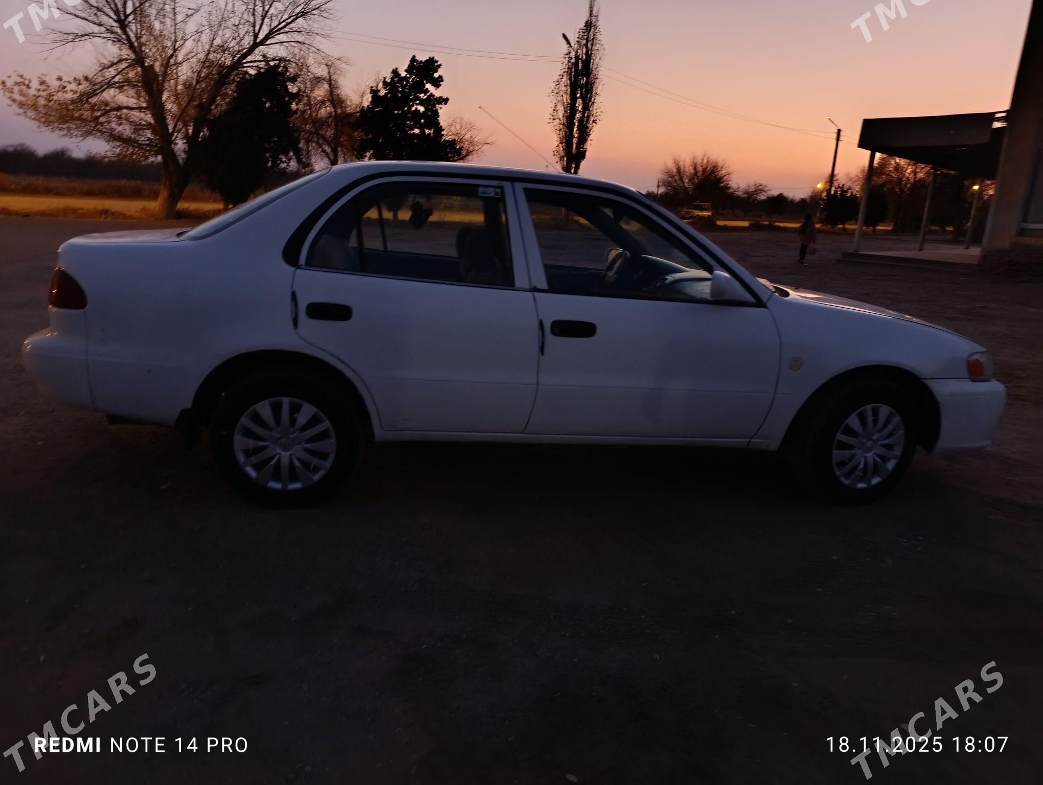 Toyota Corolla 2000 - 80 000 TMT - Türkmenbaşy etr. - img 3