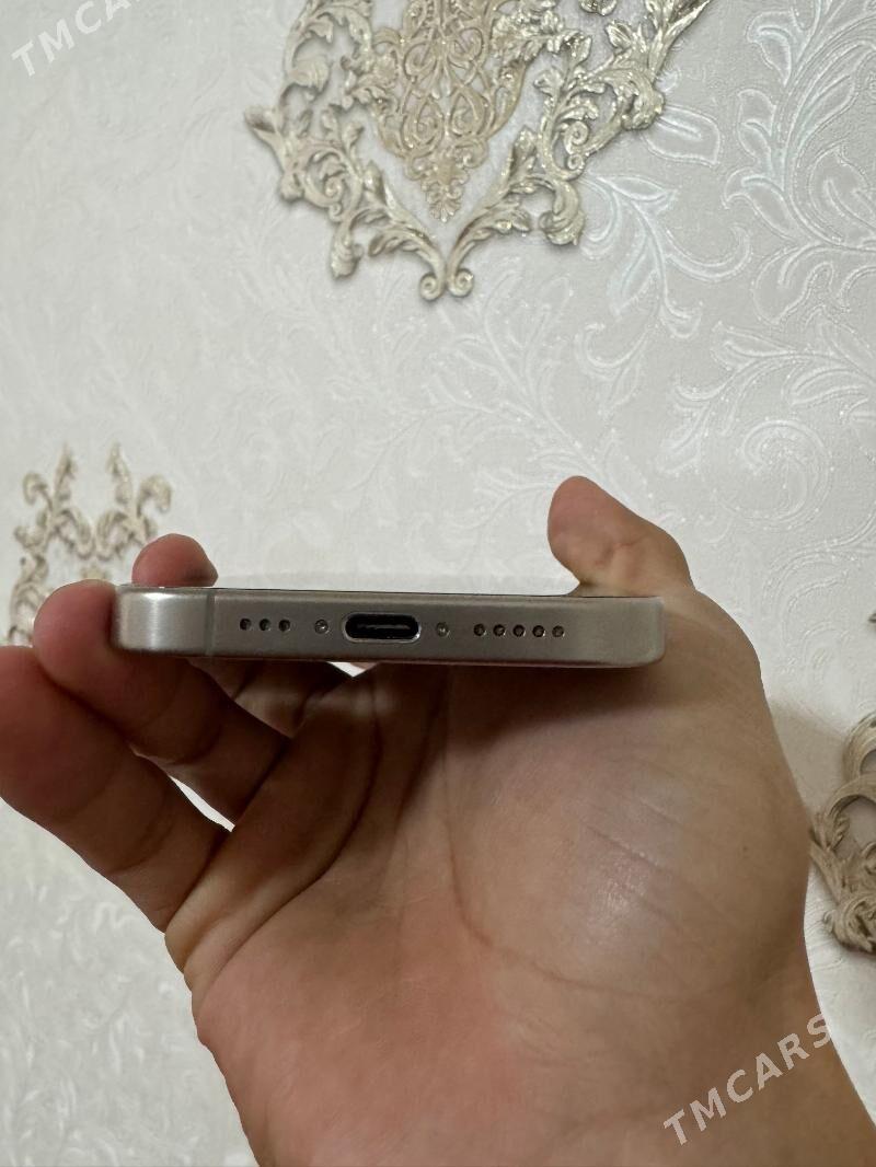 iphone 15 pro - Mary - img 4