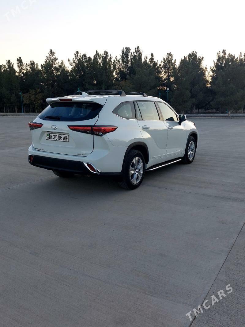 Toyota Highlander 2021 - 540 000 TMT - Гёкдепе - img 5