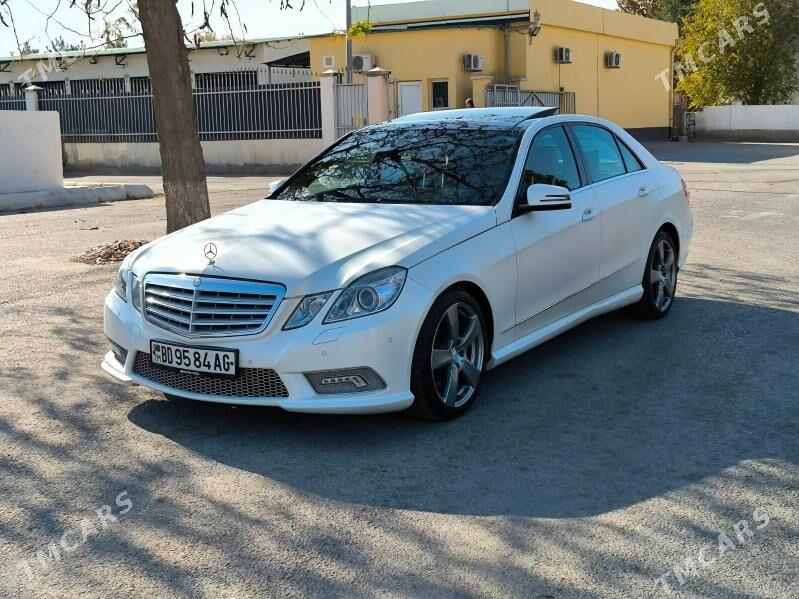 Mercedes-Benz W212 2011 - 335 000 TMT - Ашхабад - img 3