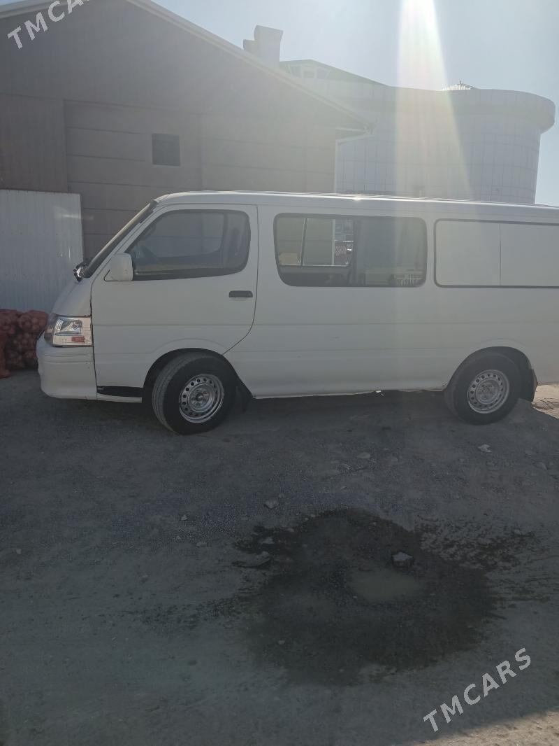 Toyota Hiace 2012 - 55 000 TMT - Мургап - img 3