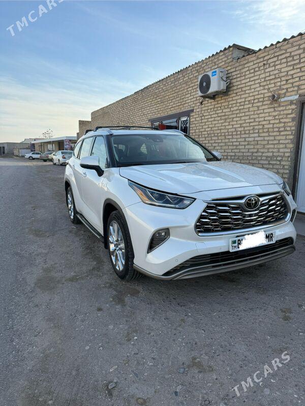 Toyota Highlander 2021 - 580 000 TMT - Мары - img 3