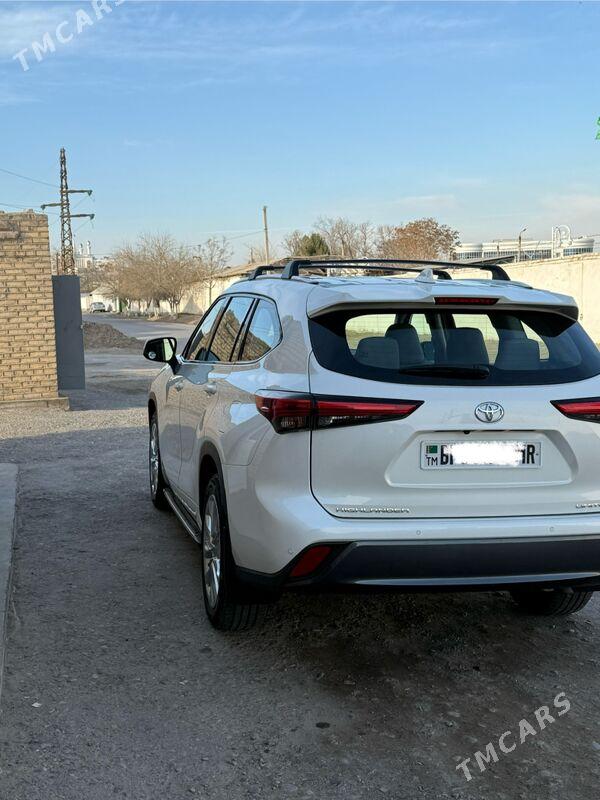 Toyota Highlander 2021 - 580 000 TMT - Мары - img 2