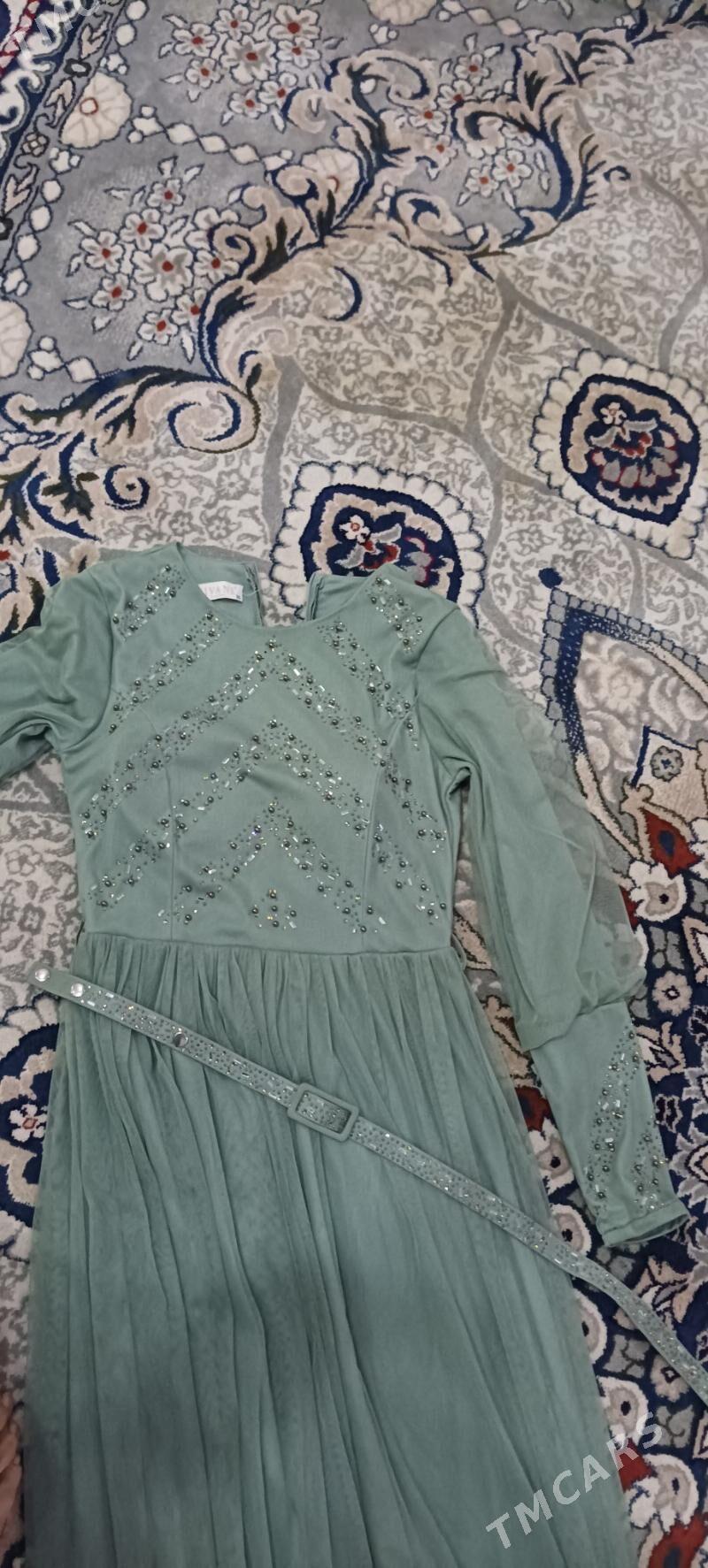 koynekler wecherni - Гурбансолтан Едже - img 1