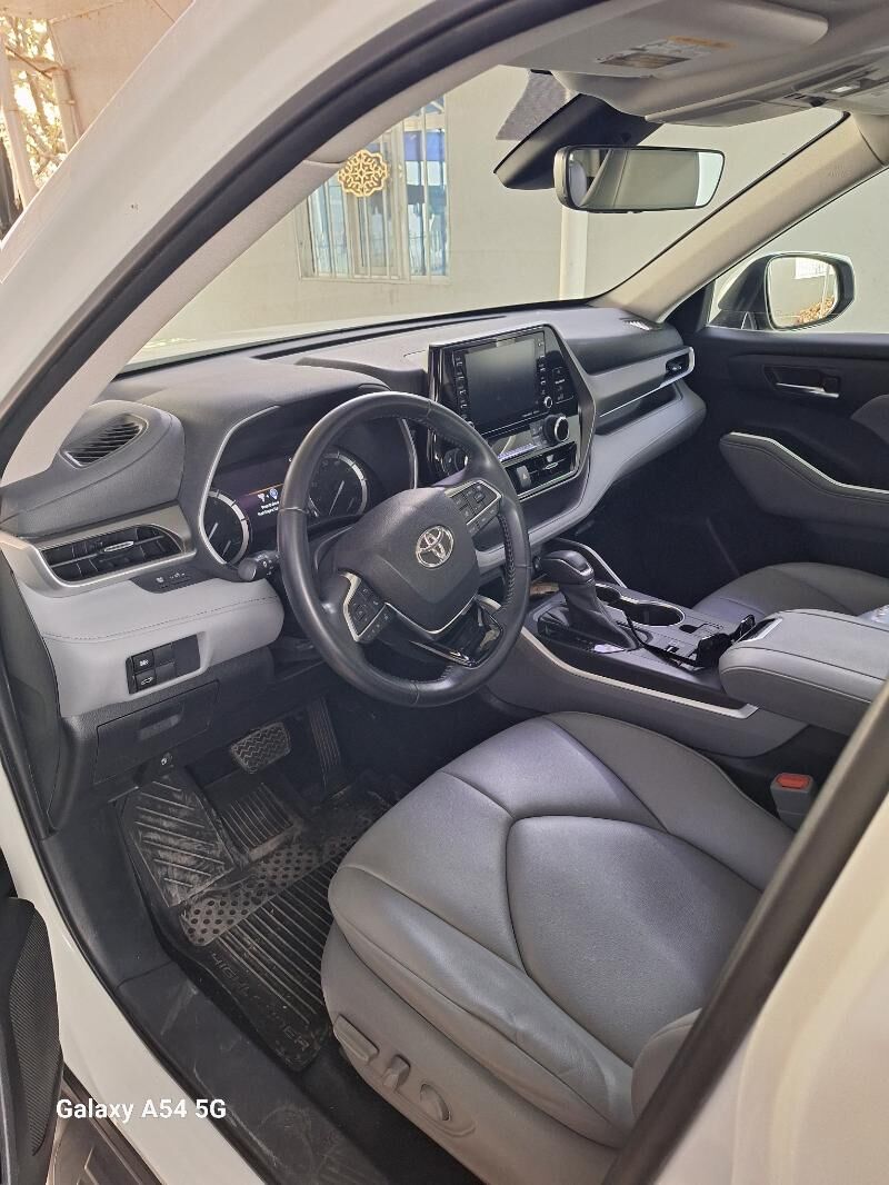 Toyota Highlander 2021 - 540 000 TMT - Гёкдепе - img 8