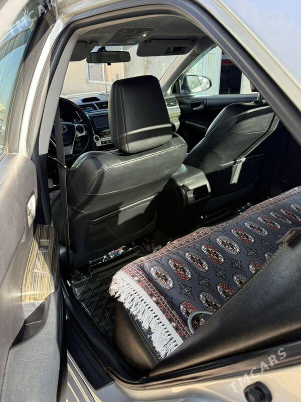 Toyota Camry 2012 - 250 000 TMT - Дянев - img 7