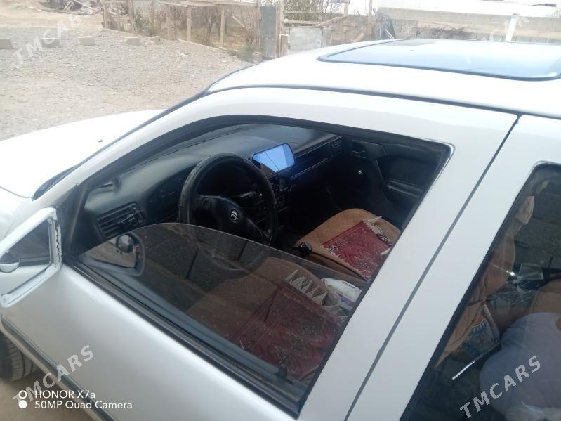 Opel Vectra 1992 - 35 000 TMT - Balkanabat - img 1
