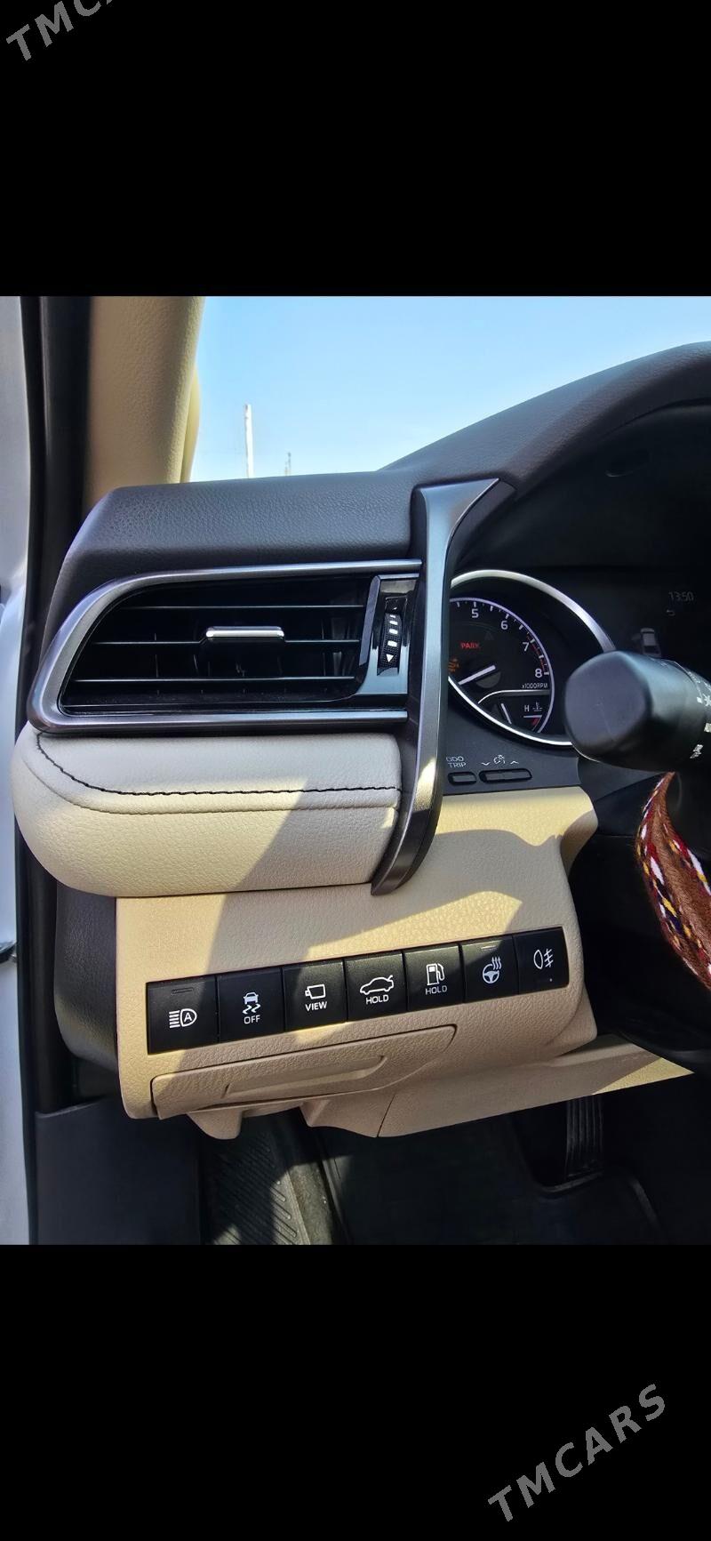 Toyota Camry 2021 - 350 000 TMT - Мары - img 5