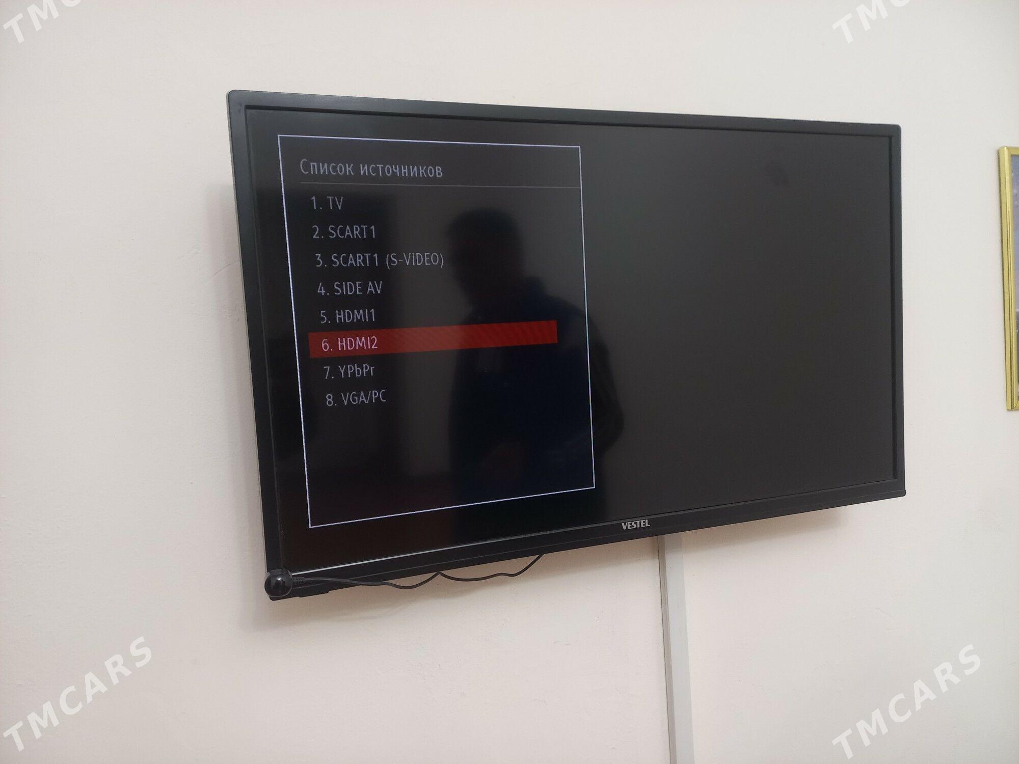 32lik vestel telewizor - Howdan "A" - img 1