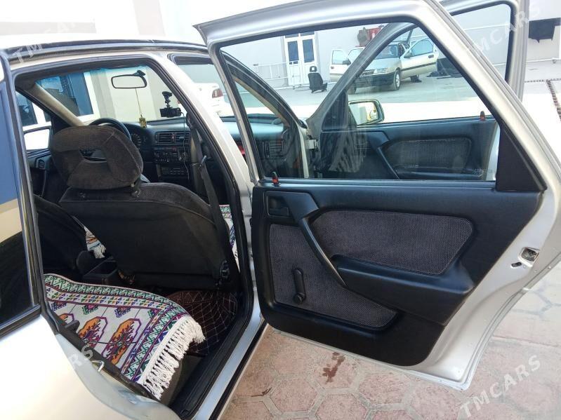 Opel Vectra 1989 - 50 000 TMT - Mary - img 6
