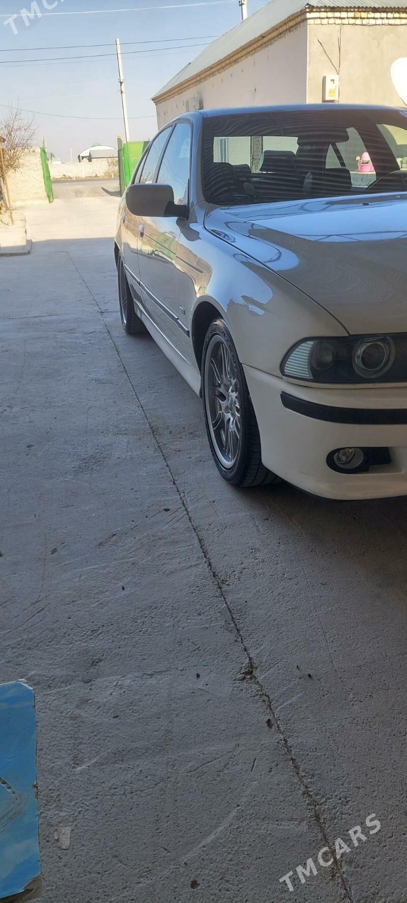 BMW 530 2000 - 120 000 TMT - Kaka - img 2