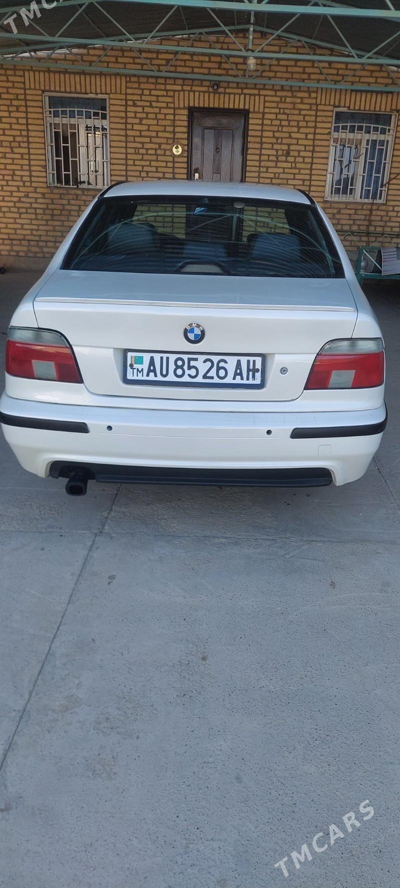 BMW 530 2000 - 120 000 TMT - Kaka - img 4