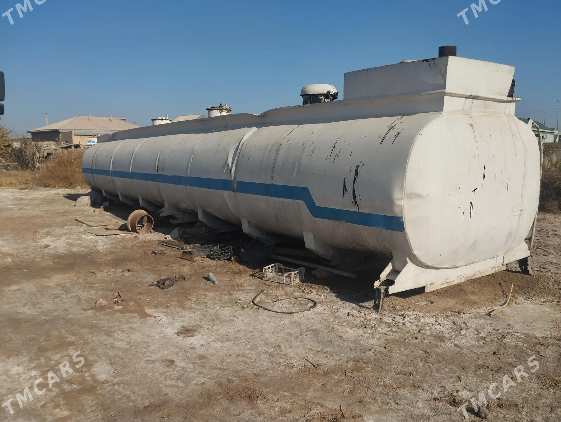 Volvo FH 460 2013 - 70 000 TMT - Türkmenbaşy - img 4