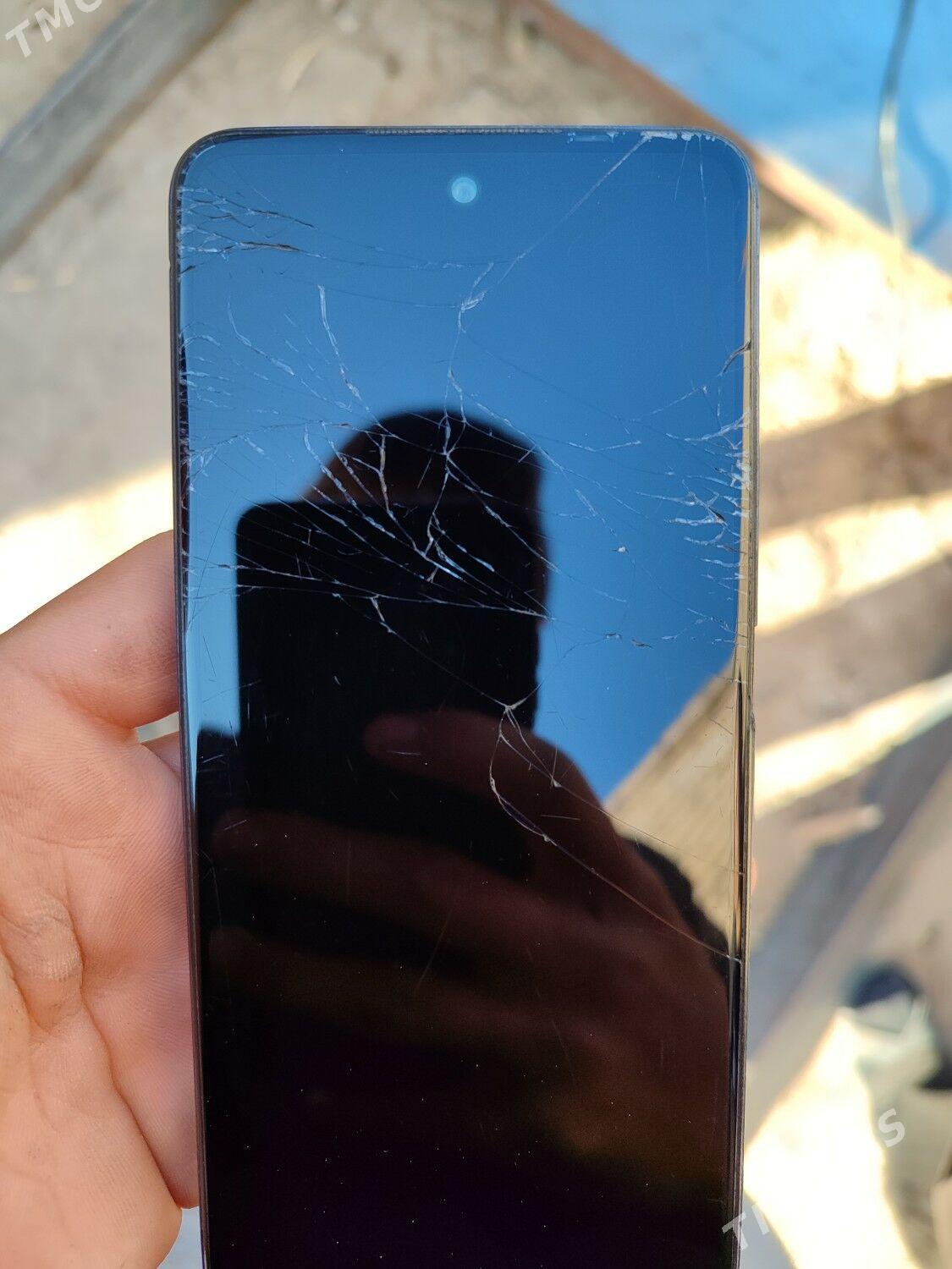 Infinix smart8 - Çärjew - img 2