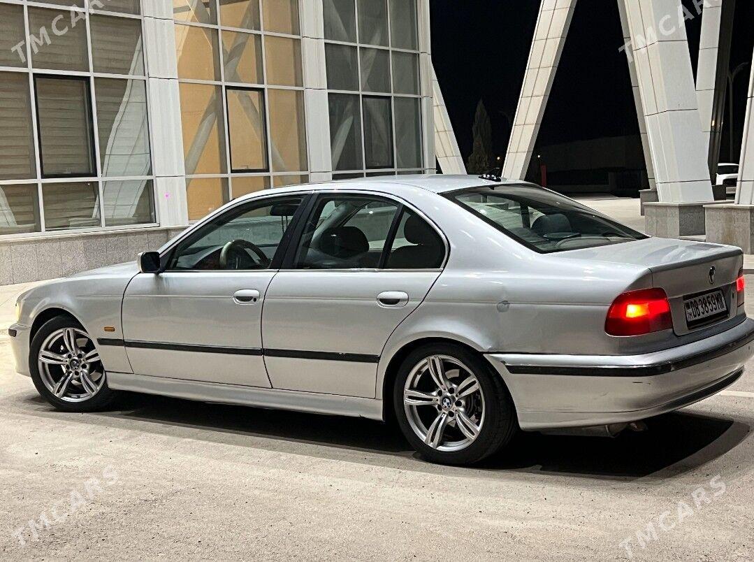 BMW E39 1998 - 112 000 TMT - Mary - img 3