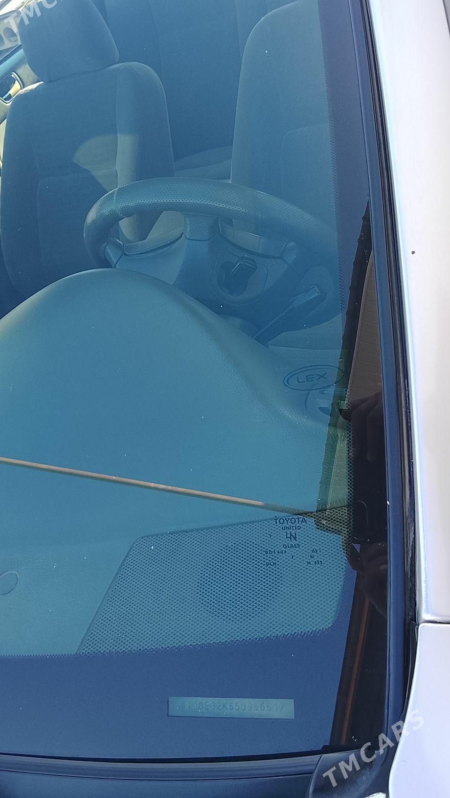 Toyota Camry 2005 - 172 000 TMT - Кёнеургенч - img 6