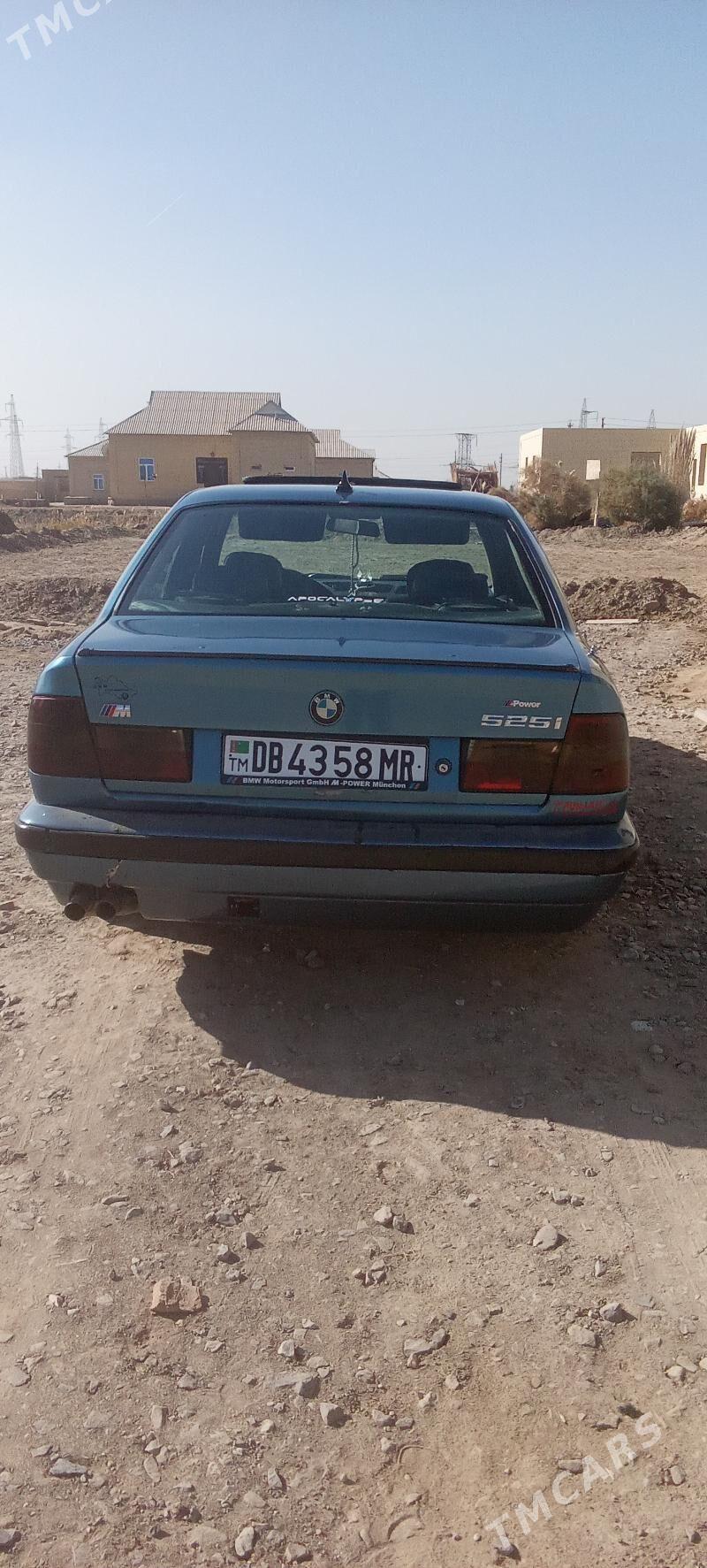 BMW 525 1989 - 32 000 TMT - Мары - img 3