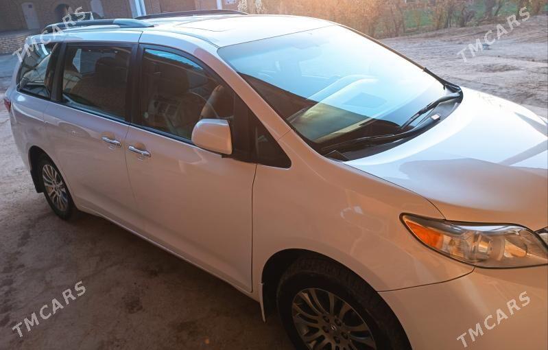 Toyota Sienna 2017 - 432 000 TMT - Mary - img 3