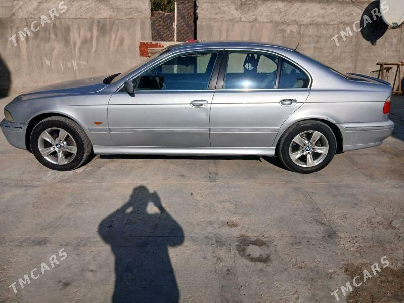 BMW E39 1997 - 65 000 TMT - Türkmenbaşy - img 4