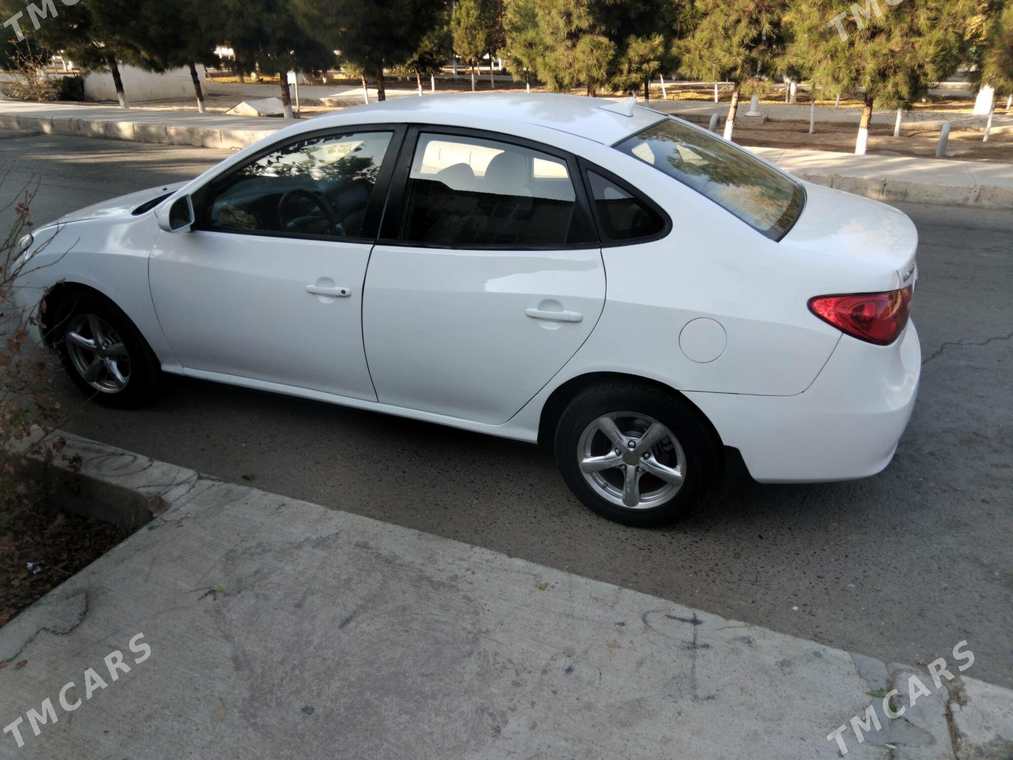 Hyundai Elantra 2010 - 120 000 TMT - Aşgabat - img 3