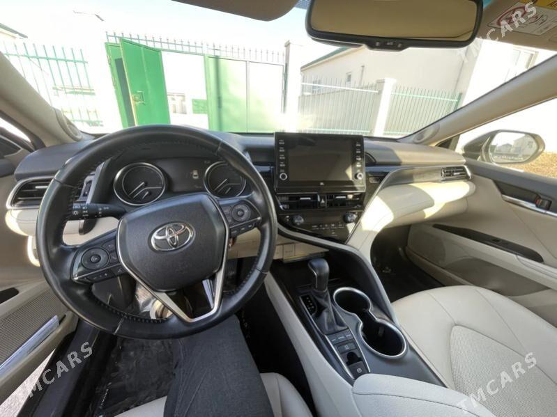 Toyota Camry 2021 - 568 500 TMT - Aşgabat - img 4