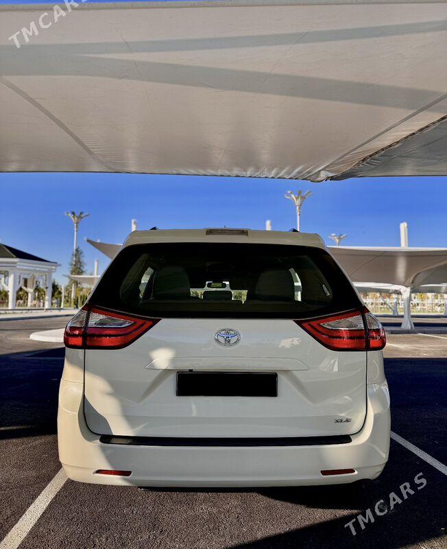 Toyota Sienna 2018 - 435 000 TMT - Aşgabat - img 2