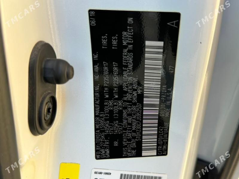 Toyota Sienna 2018 - 435 000 TMT - Aşgabat - img 8