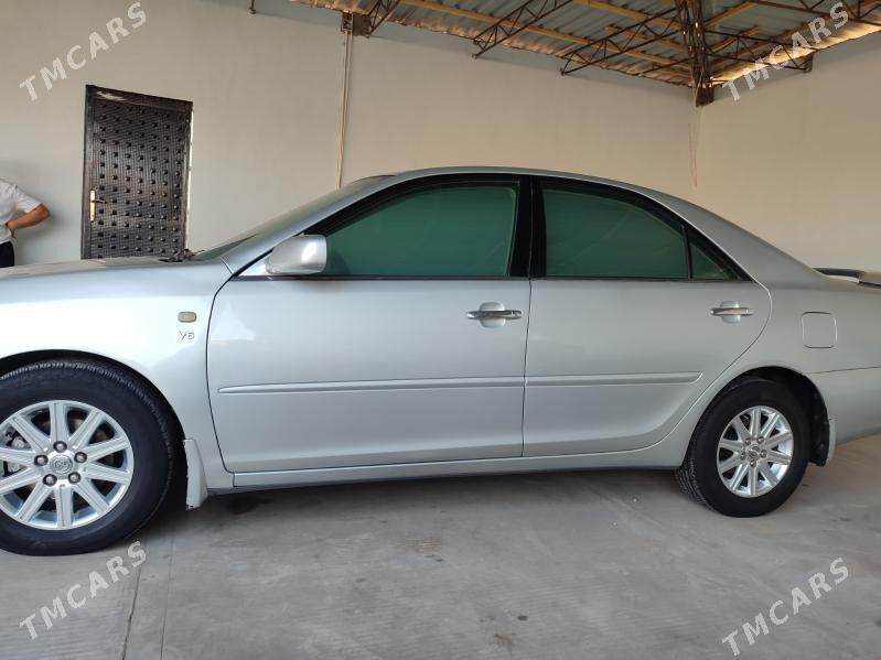 Toyota Camry 2005 - 240 000 TMT - Sarahs - img 7