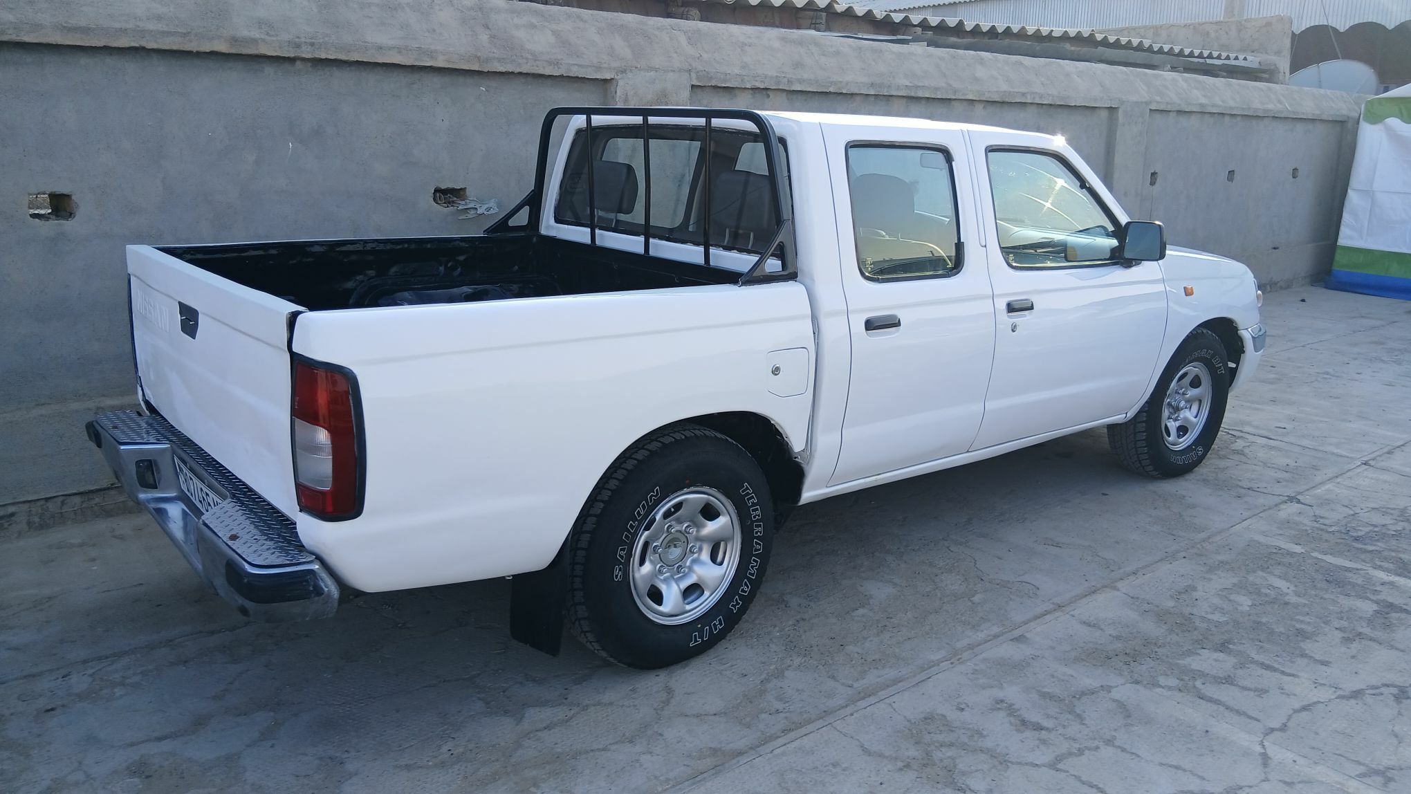 Nissan Navara 2001 - 75 000 TMT - Туркменгала - img 3