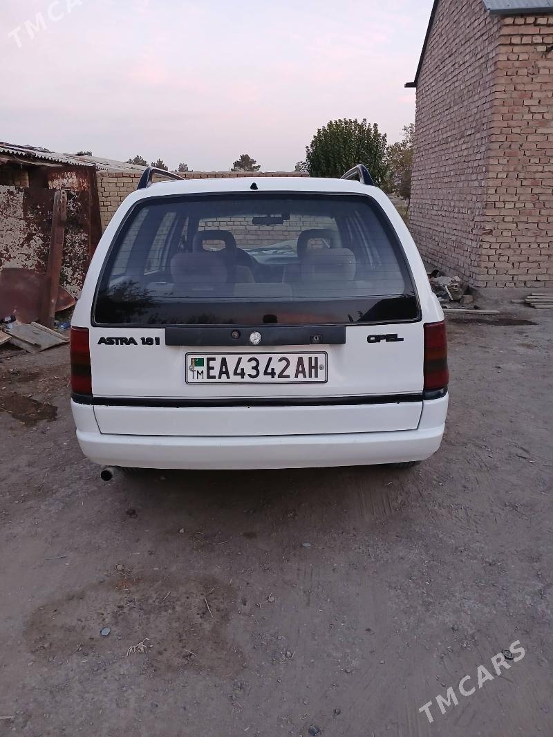 Opel Astra 1992 - 39 000 TMT - Бахарден - img 2