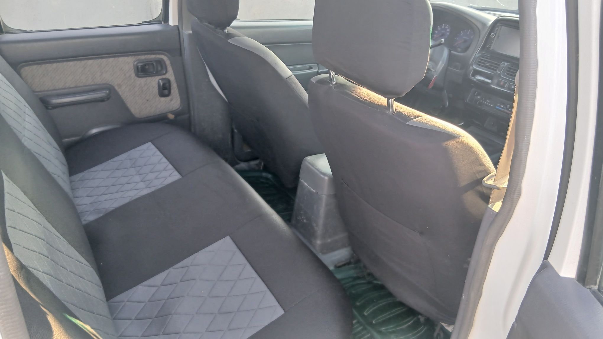 Nissan Navara 2001 - 75 000 TMT - Туркменгала - img 7