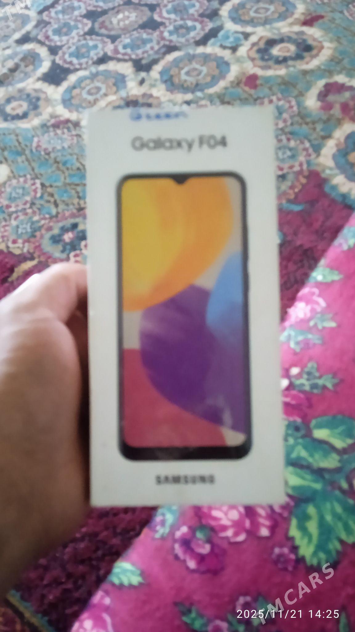 Samsung F 04 - Шабатский этрап - img 3