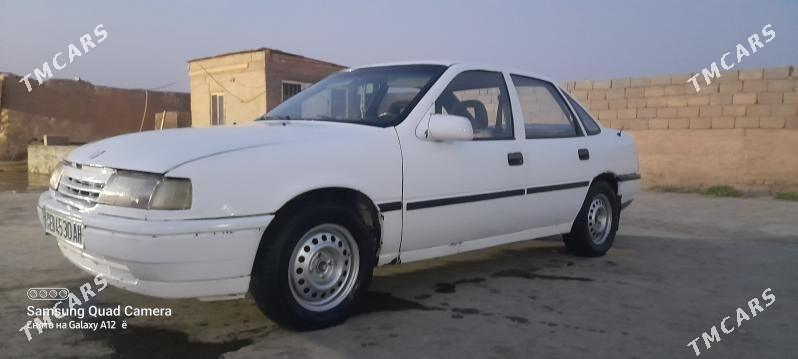 Opel Vectra 1990 - 22 000 TMT - Теджен - img 2