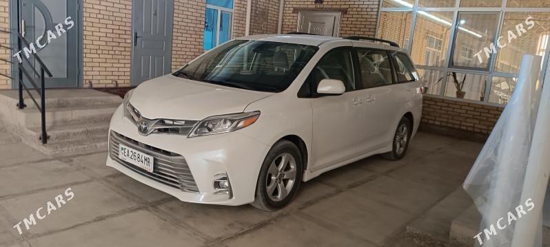 Toyota Sienna 2020 - 442 000 TMT - Мары - img 3