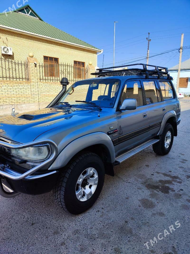 Toyota Land Cruiser 1995 - 140 000 TMT - Мары - img 4