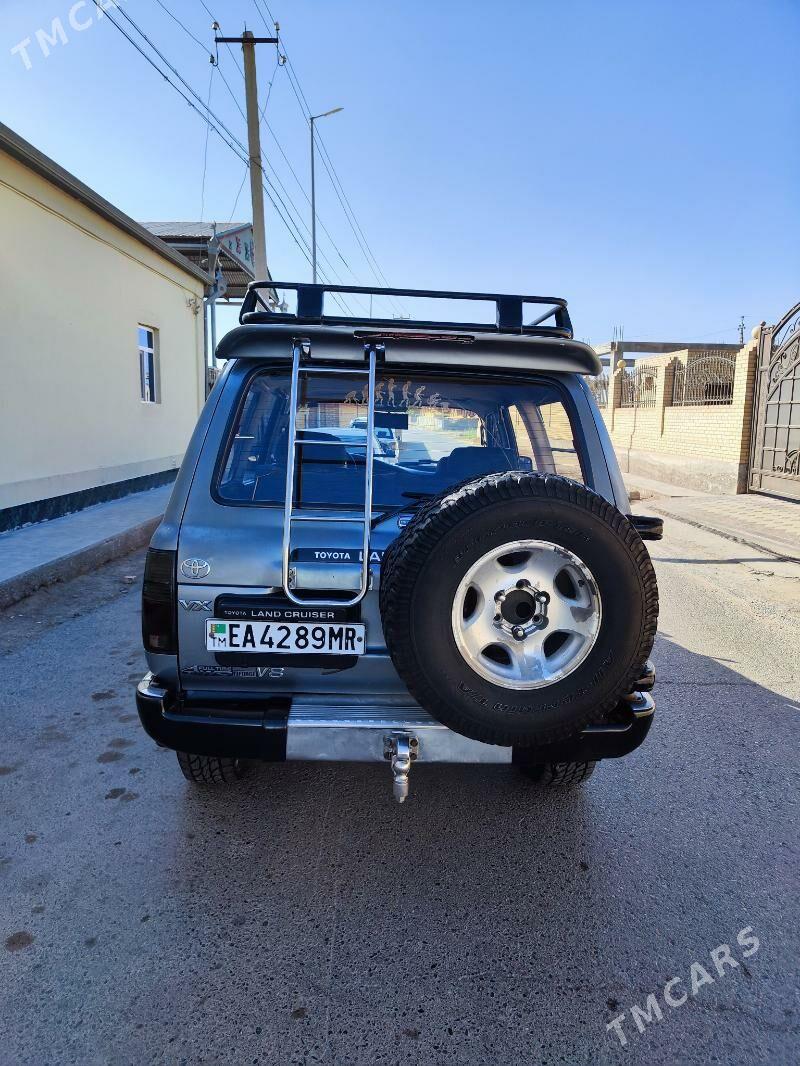 Toyota Land Cruiser 1995 - 140 000 TMT - Мары - img 3