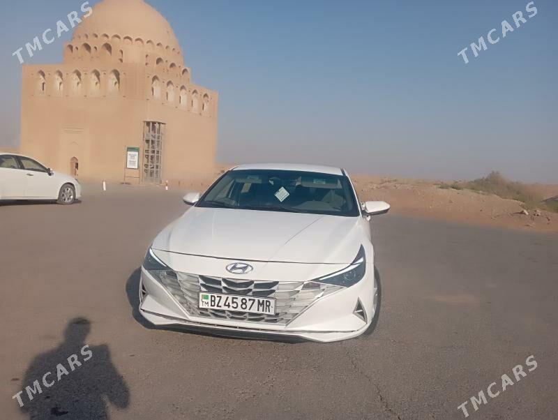 Hyundai Elantra 2022 - 230 000 TMT - Mary - img 10