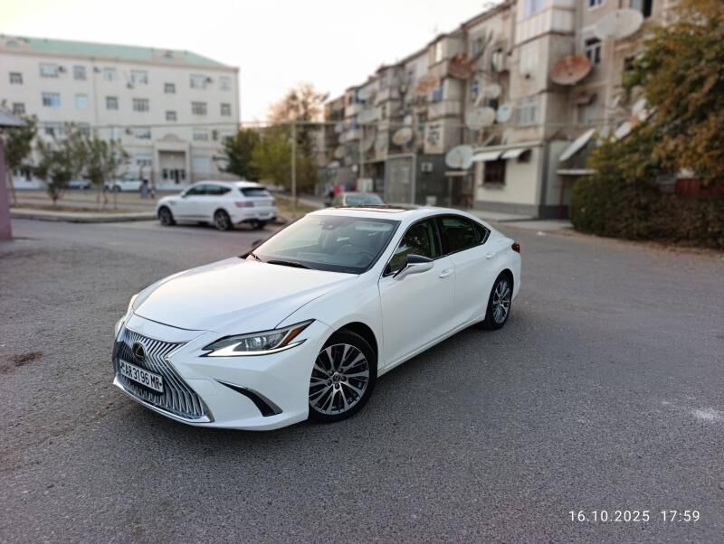 Lexus ES 350 2019 - 440 000 TMT - Мары - img 8